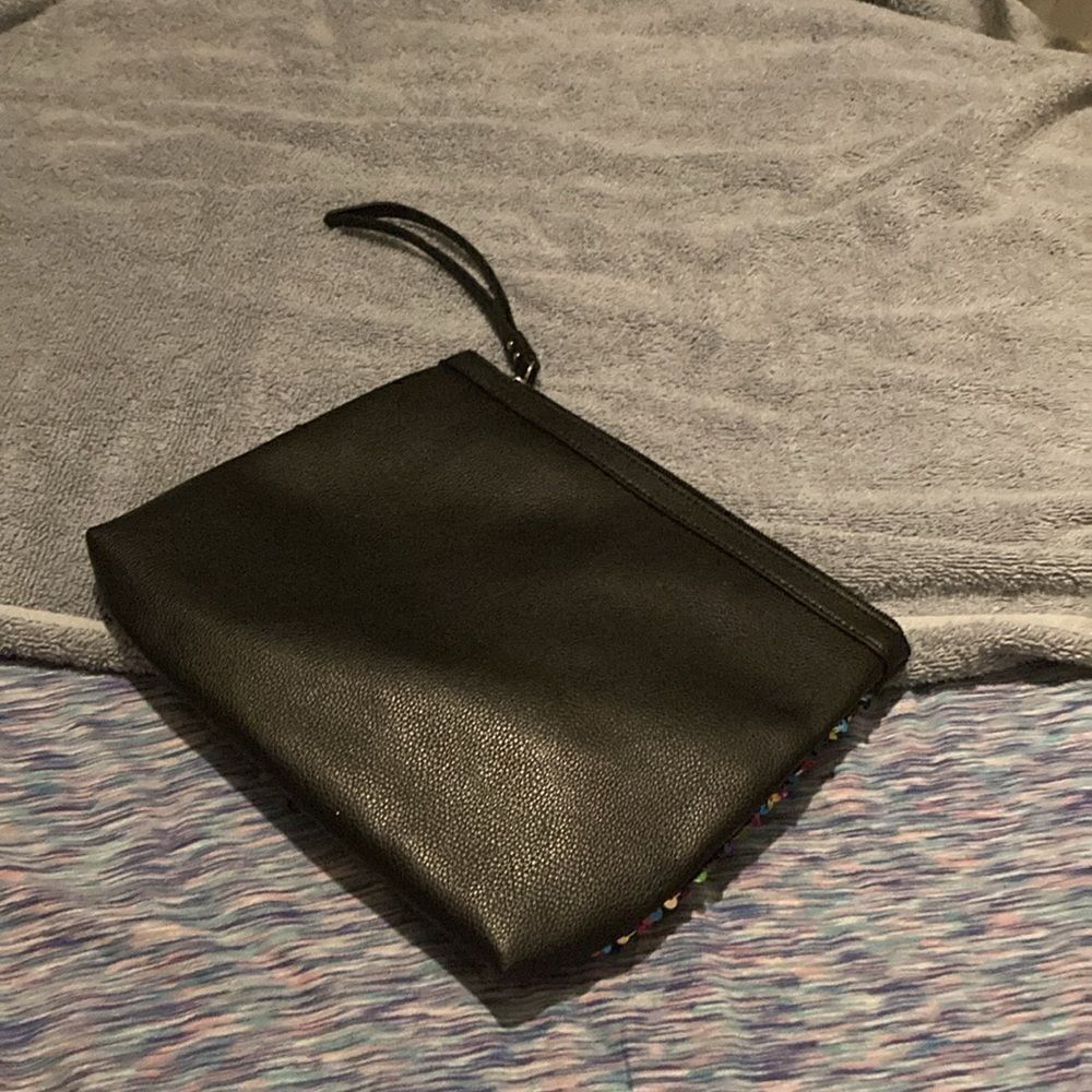 Victoria Secret hand bag - Picture 3 of 3